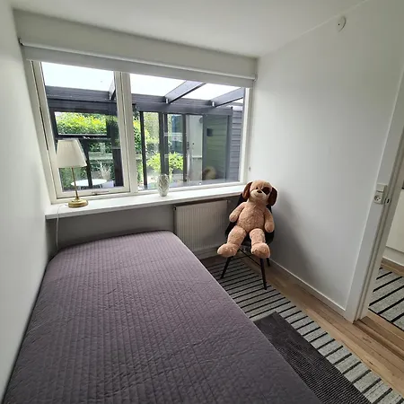 Townhouse Med Traeterrasse