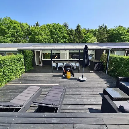 Apartment Townhouse Med Traeterrasse *