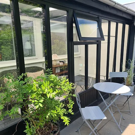 Townhouse Med Traeterrasse *